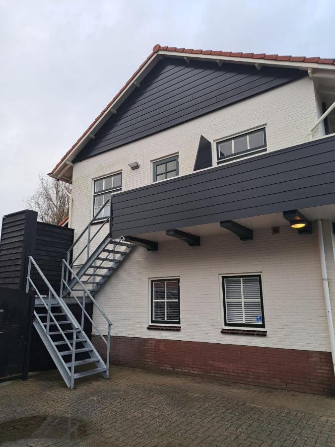 Strandhotel Dennenbos Oostkapelle Exterior foto